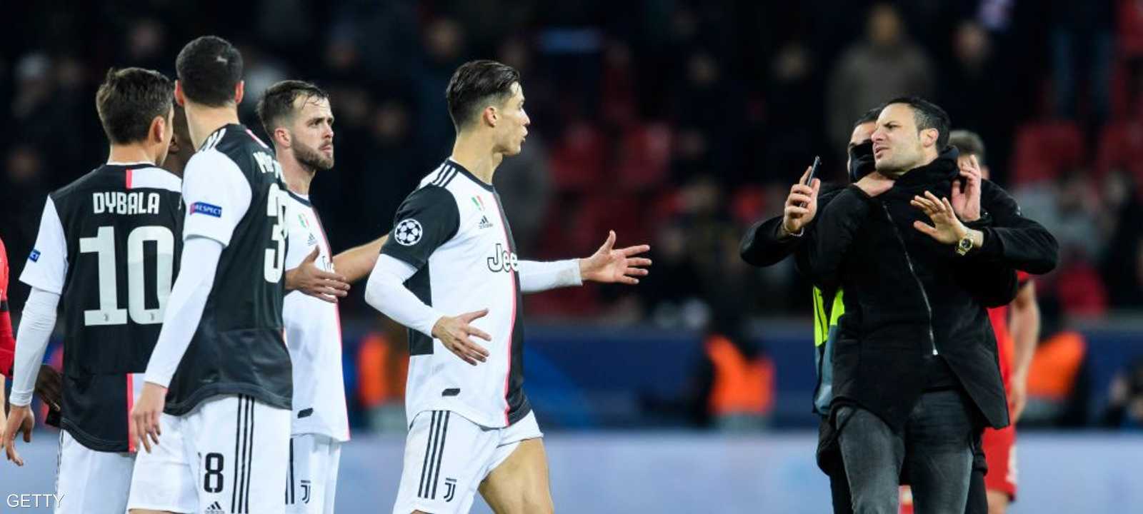 رونالدو والمشجع