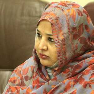 إحالة زوجة البشير عقب التحري معها إلى سجن النساء بأم درمان.