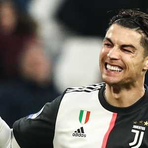 رونالدو مستمر في حصد الأرقام الفردية والجماعية