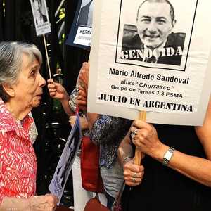 أهالي ضحايا الحرب القذرة دأبوا على المطالبة بملاحقة ساندوفال