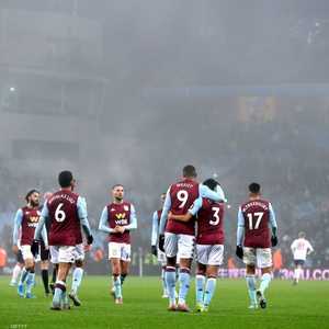 أستون فيلا سحق ليفربول بخماسية