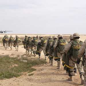 جنود أميركيون في قاعدة عين الأسد الجوية في العراق.