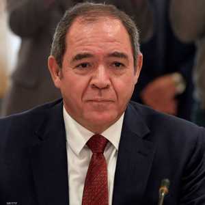 بوقادوم كان وزيرا للخارجية في حكومة بدوي.