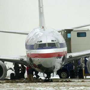 أعيدت الطائرة إلى قسم الصيانة