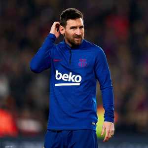 ميسي.. هل يبقى مع برشلونة؟