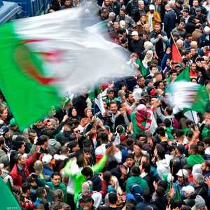 الاحتجاجات لا تزال متواصلة بعد انتخاب الرئيس الجديد بالجزائر