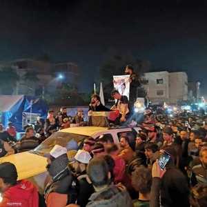 مناداة والدة "الشهيد العريس" في الناصرية