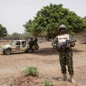 هجوما على قافلة عسكرية خارج قرية تونغوشي في الشمال نيجيريا