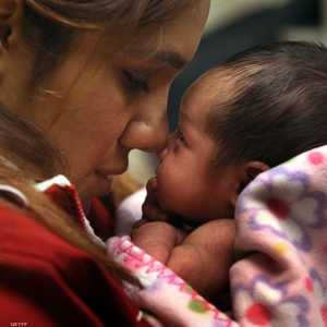 دراسة تكشف تأثير بدانة الأم أثناء الحمل على ذكاء طفلها