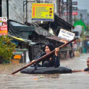 الفيضانات الشديدة اجتاحت العاصمة جاكرتا