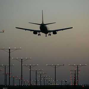 شركات طيران غيرت مساراتها