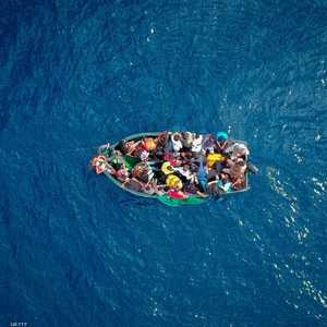 امرأة وضعت طفلا على المركب