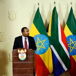 أبيي أحمد خلال لقائه براميفوزا