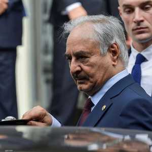 قائد الجيش الليبي خليفة حفتر