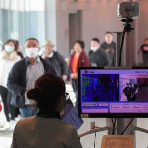 إجراءات مشددة في المطارات تجنبا لانتشار كورونا.. أرشيفية