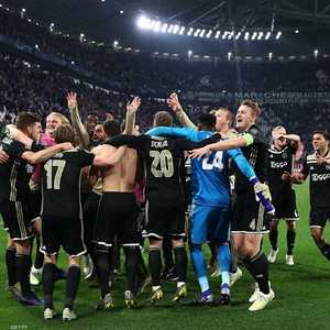 تاديتش يقدم أداء مميزا مع أياكس