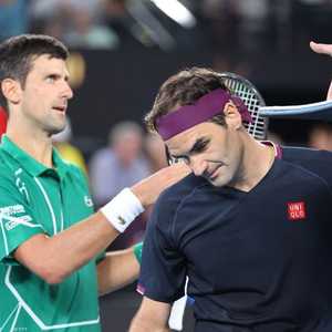 جوكوفيتش يتأهل والإحباط باديا على وجه فيدرر