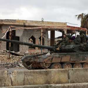 صورة أرشيفة لدبابة تابعة للجيش السوري بمعرة النعمان