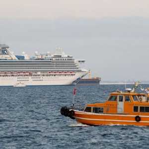 كان على متن السفينة 3700 شخص وقت فرض الحجر الصحي عليها