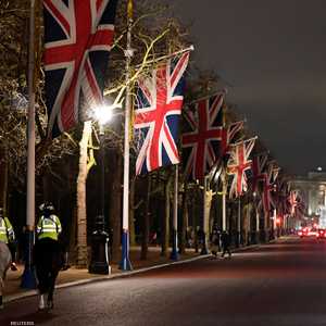 حفيدة الملكة إليزابيث تستعد لعقد قرانها في مايو المقبل