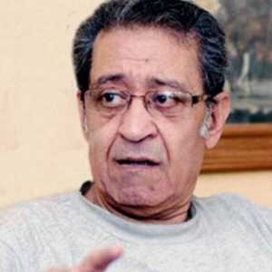 الكاتب المسرحي المصري لينين الرملي يفارق الحياة