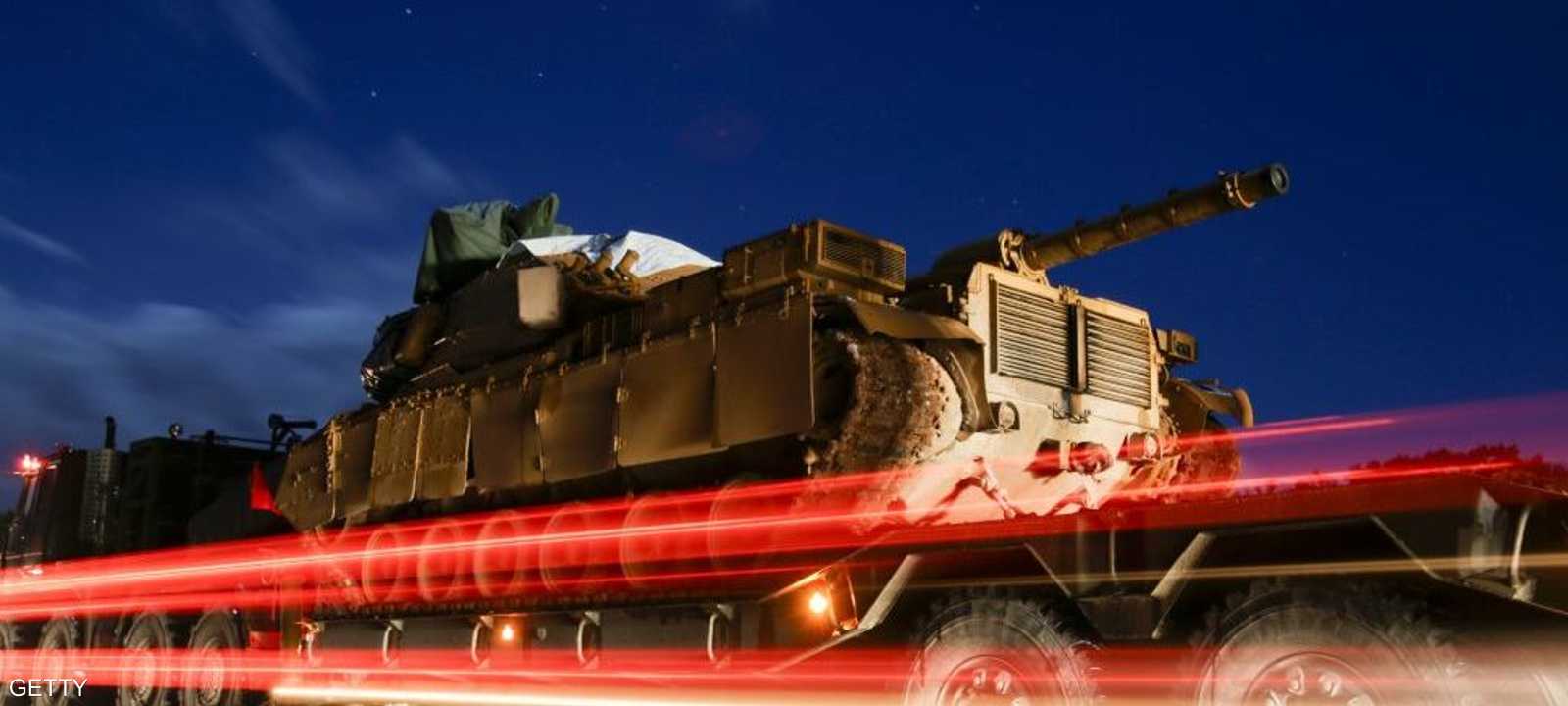 دبابات تركية تتجه إلى إدلب خلال الليلة الماضية.