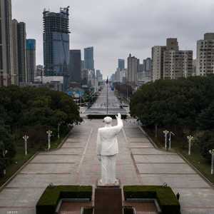 ووهان التي يسكنها الملايين شوارعها فارغة