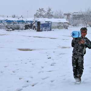 تفاقم أزمة اللاجئين في لبنان إثر عاصفة ثلجية