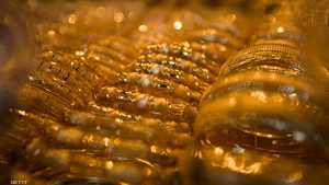 وبلغ سعر الذهب في المعاملات الفورية 1574.87 دولار للأوقية