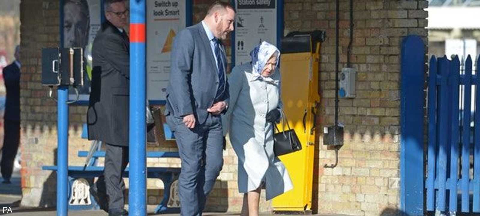 الملكة إليزابيث ظهرت في محطة قطارات كينغز لين الثلاثاء