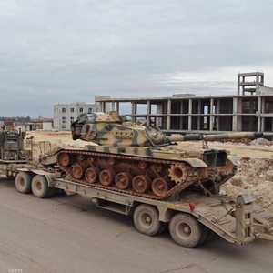 رتل عسكري تركي يدخل الأراضي السورية قرب حزانو في إدلب