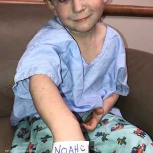 الطفل نواه قام بعمل بطولي