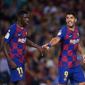 سواريز وديمبلي لاعبا برشلونة