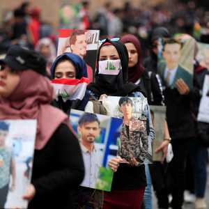 وصل عدد قتلى الاحتجاجات المستمرة منذ أشهر لنحو 500 متظاهر.