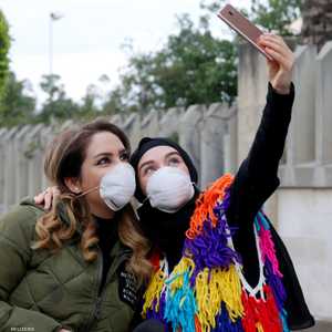 قد يساعد طقس أكثر دفئا على احتواء فيروس كورونا.