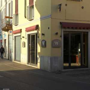 نصحت وزارة الصحة سكان المنطقة بالتزام المنازل كإجراء احترازي