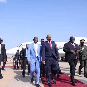 البرهان لدى وصوله إلى عاصمة جنوب السودان