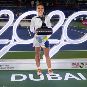 هاليب خلال التتويج بالبطولة