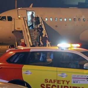 أجلت الكويت عددا من العرب من إيران بعد تفشي كورونا هناك