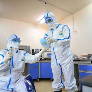 العلماء يسابقون الزمن لإيجاد لقاح لكورونا