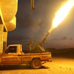 مقاتلون من المعارضة السورية المدعومين من تركيا في إدلب