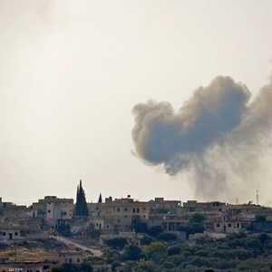 الدخان فوق قرية بسقلا السورية في الريف الجنوبي