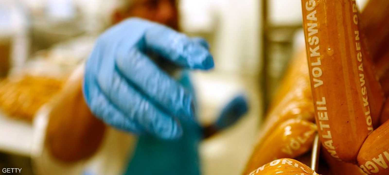 تنتج فولكس فاغن النقانق في مصنع سياراتها في مدينة فولفسبورغ.
