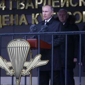 بوتن قال إن الأسلحة الروسية تهدف لتحقيق توازن استراتيجي