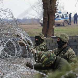 جانب من السياج الحدودي بين تركيا واليونان