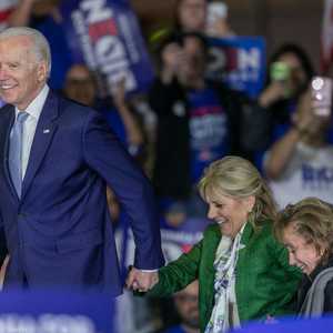 بايدن محتفلا بنتائج الثلاثاء الكبير