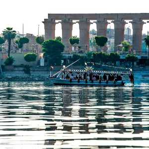 المصابون كانوا يعملون في الباخرة