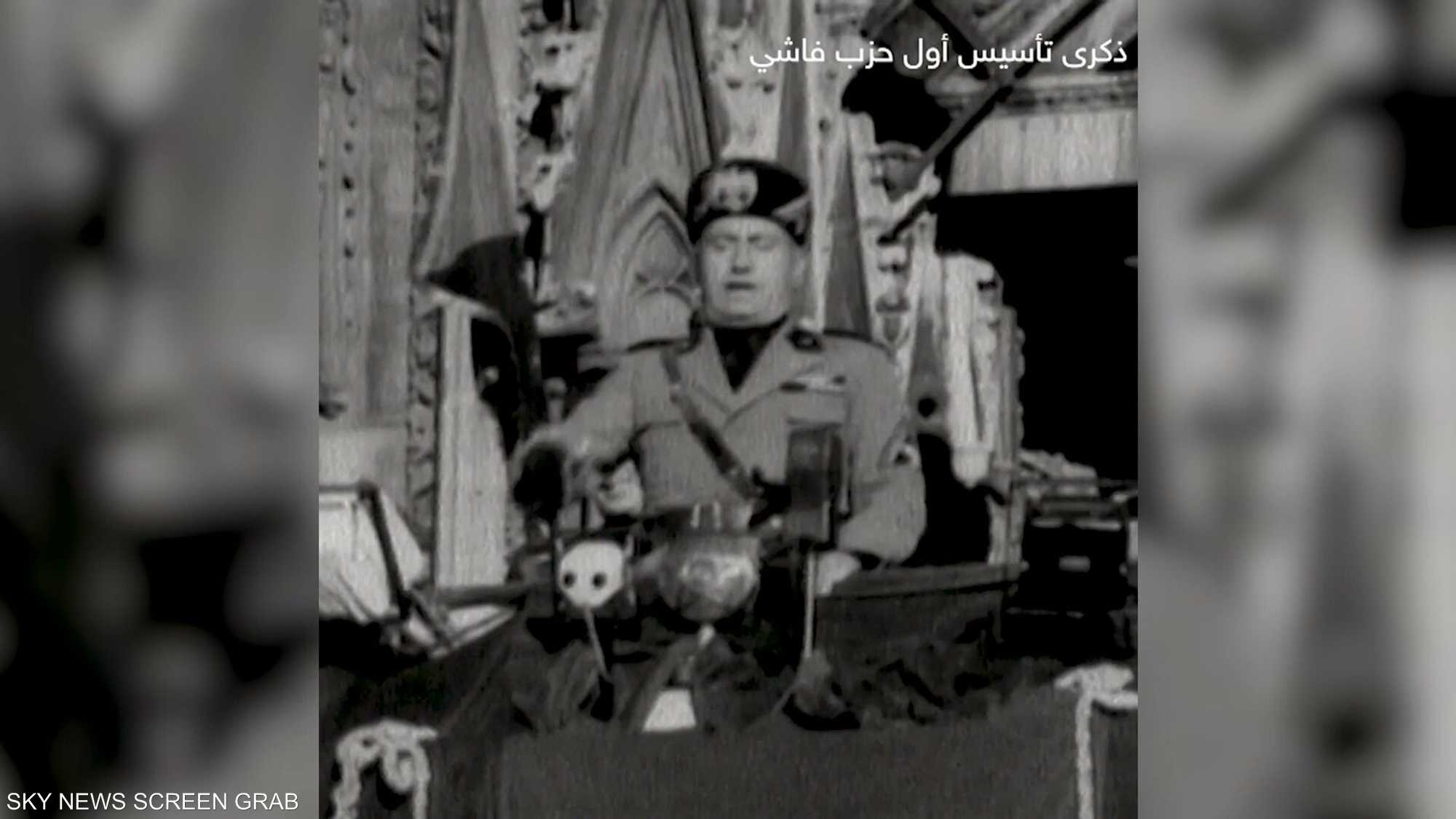 بينيتو موسوليني.. زعيم الفاشية الذي مات معلقا