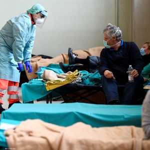 مرضى في إحدى المستشفيات في إيطاليا