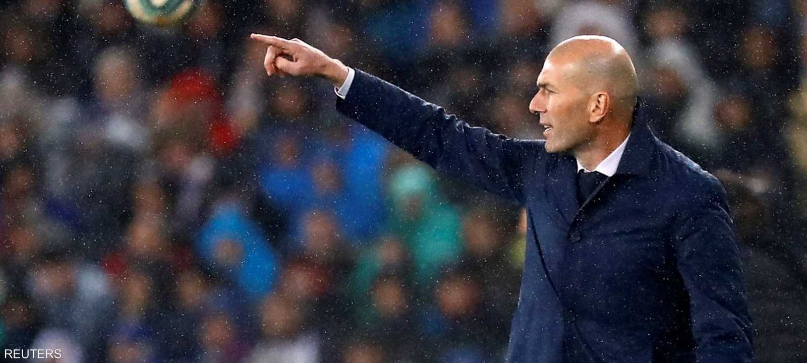 مدرب ريال مدريد الفرنسي زين الدين زيدان